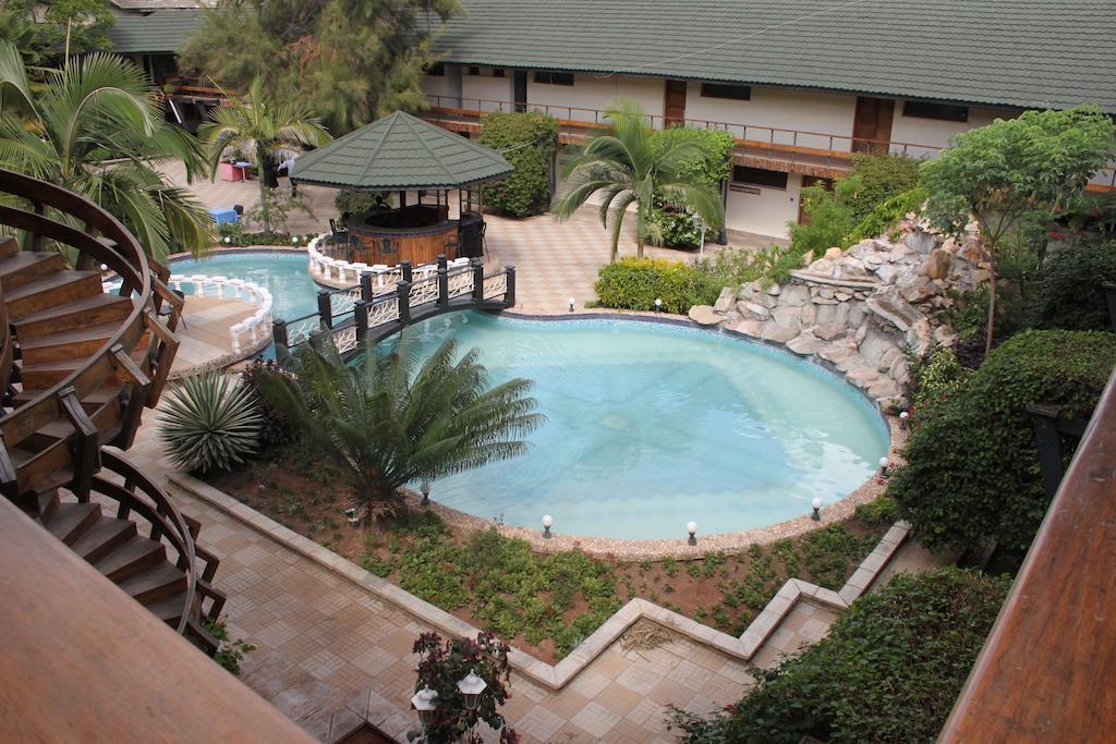New Dodoma Hotel Luaran gambar