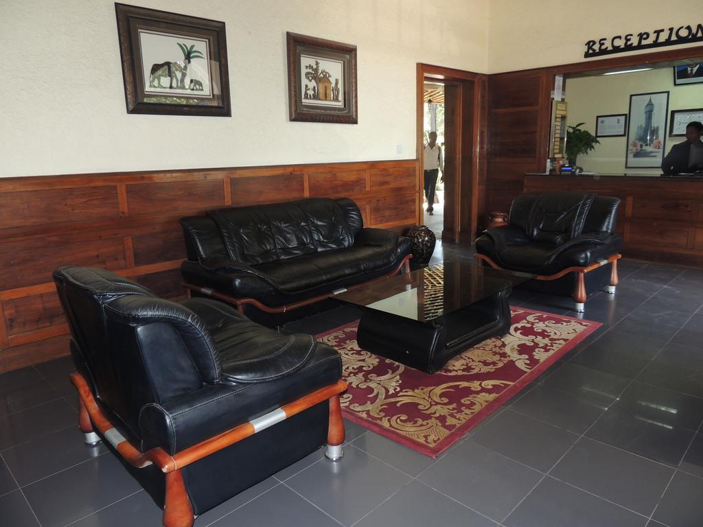 New Dodoma Hotel Luaran gambar