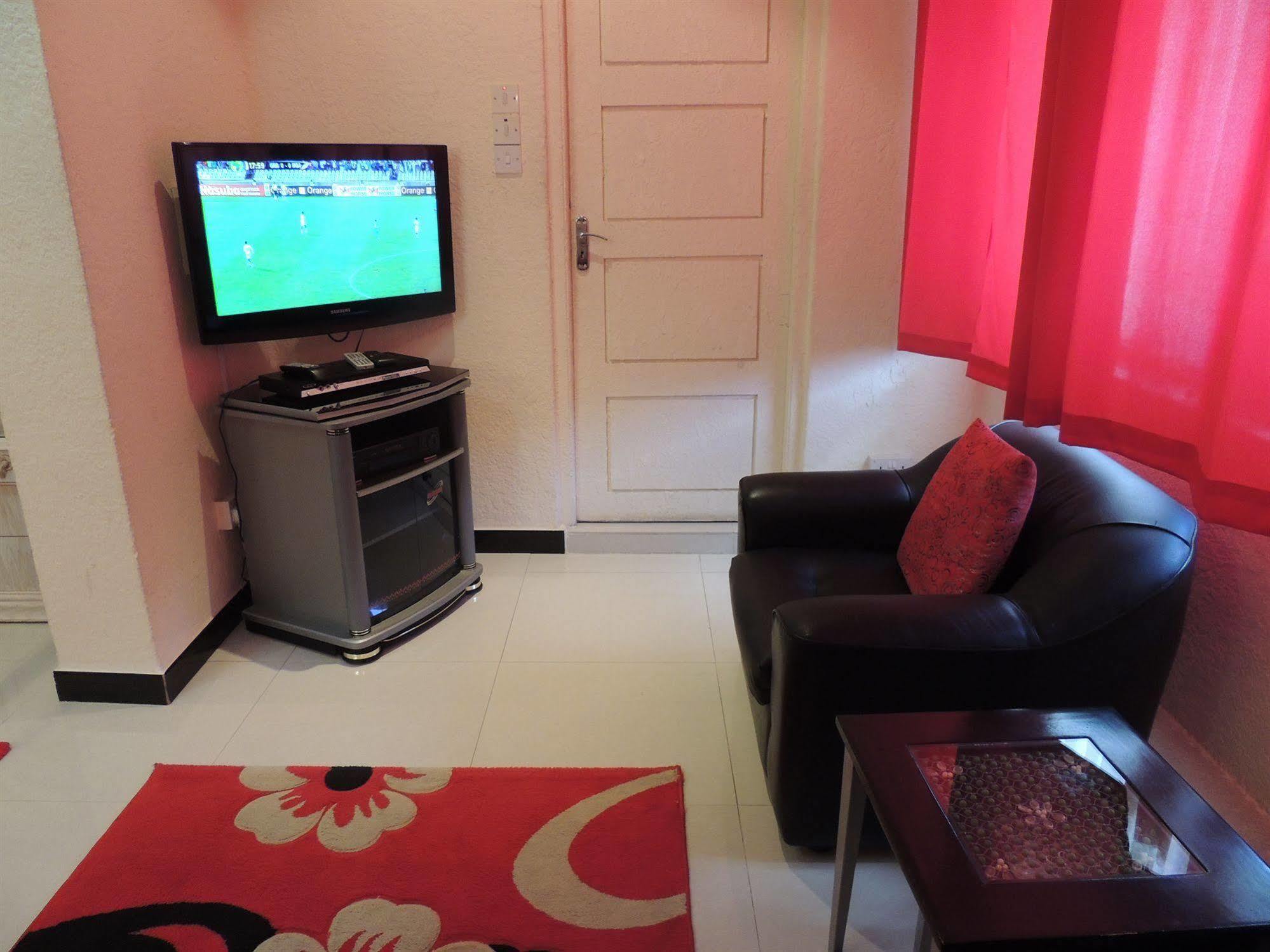 New Dodoma Hotel Luaran gambar
