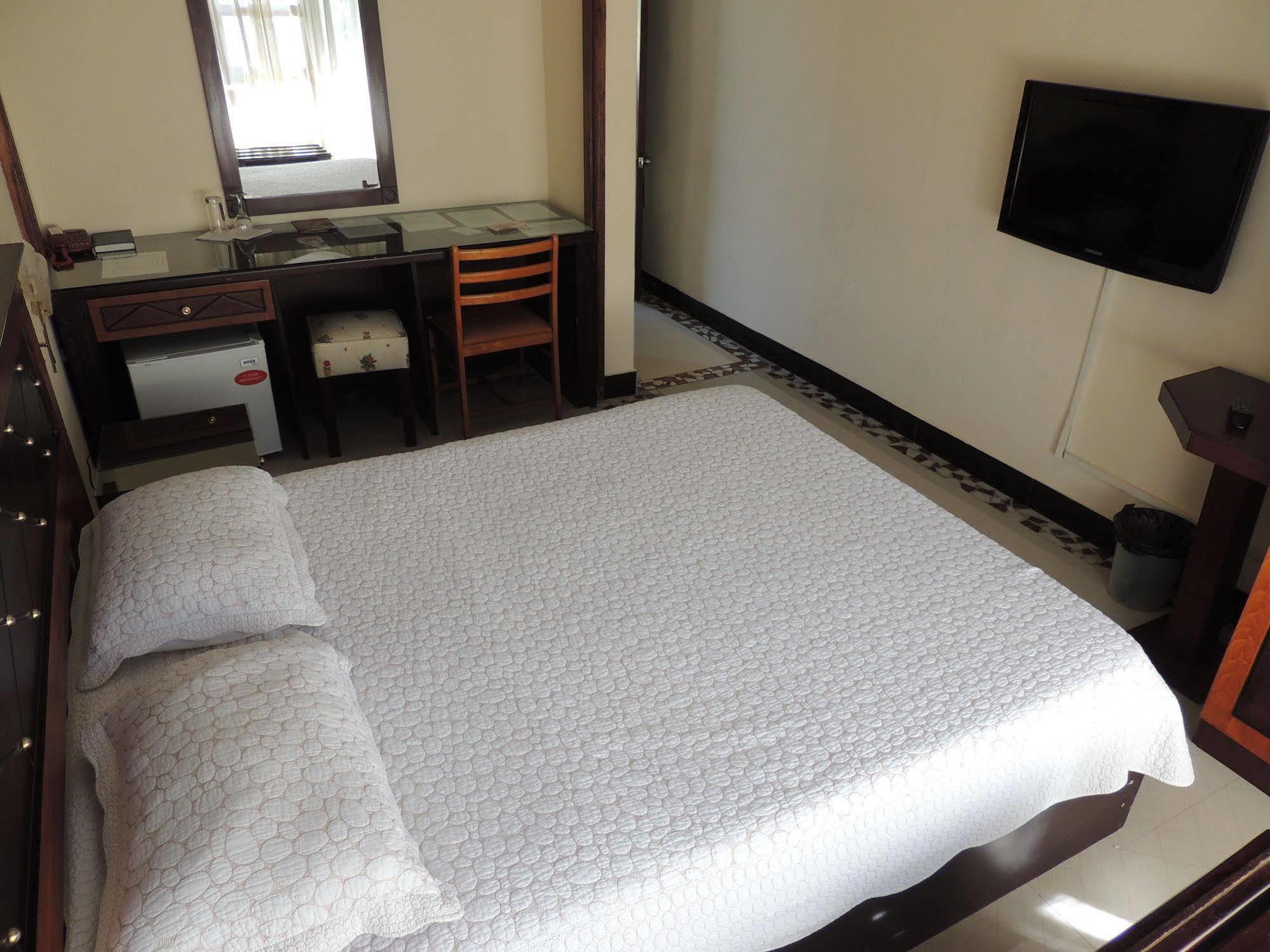 New Dodoma Hotel Luaran gambar